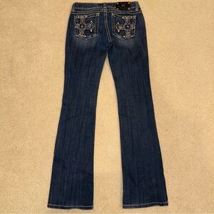 WOMEN’S MISS ME BOOT CUT DARK WASH BLUE JEANS EUC 28 LONG